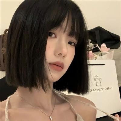 镜中秘影
